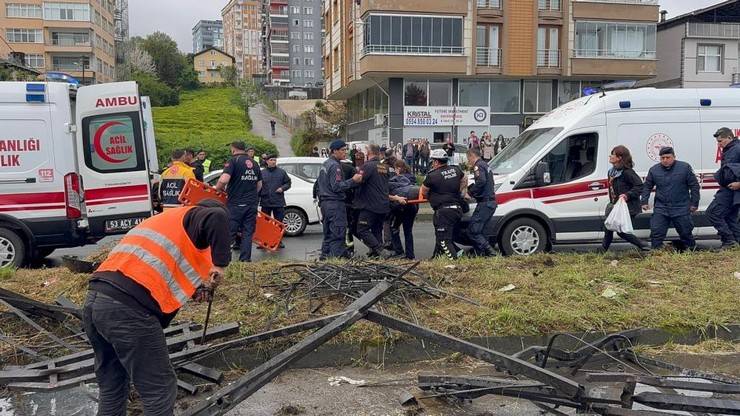 Rize’de feci kaza: 1 ölü, 7 yaralı 9