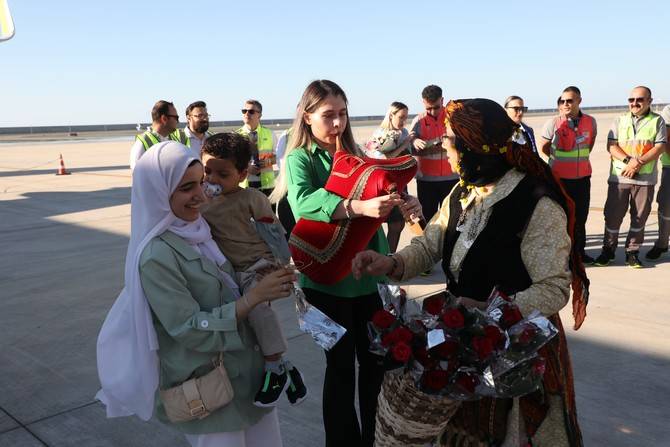 Rize-Artvin Havalimanı'na yurt dışından turizm amaçlı ilk sefer gerçekleşti 22