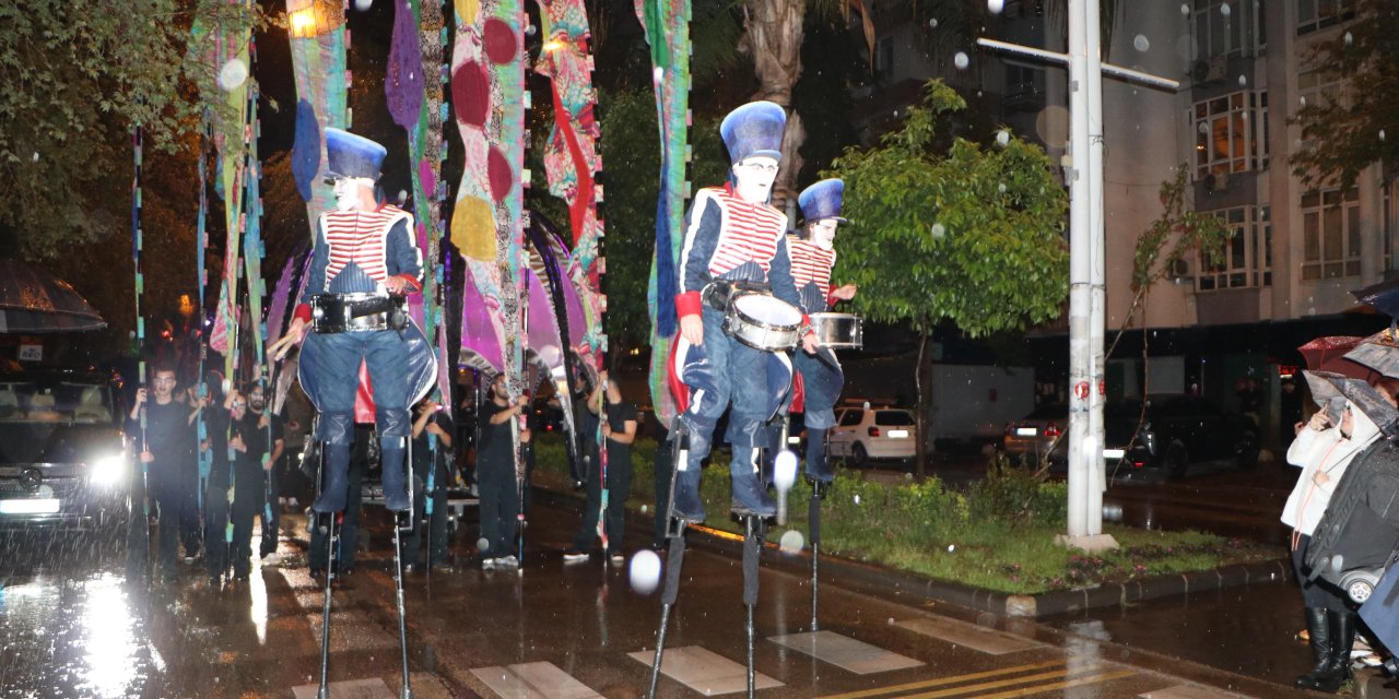 24'üncü Sabancı Uluslararası Adana Tiyatro Festivali başladı