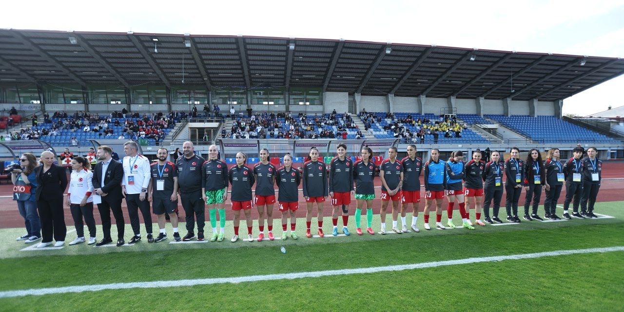 Slovenya-Türkiye: 3-0