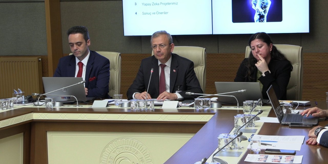 Servet Gül: Yapay Zeka hiçbir zaman otomatikman karar verici değildir