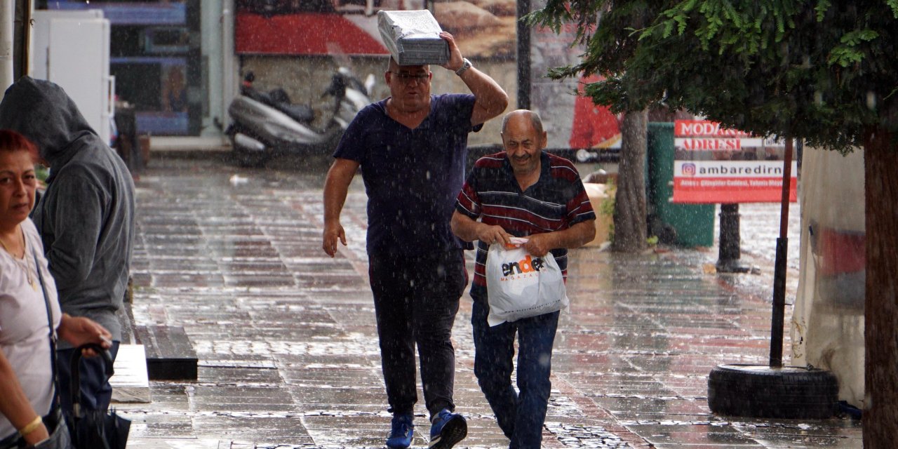 Edirne'de Uyarı Sonrası Yağmur Etkili Oldu