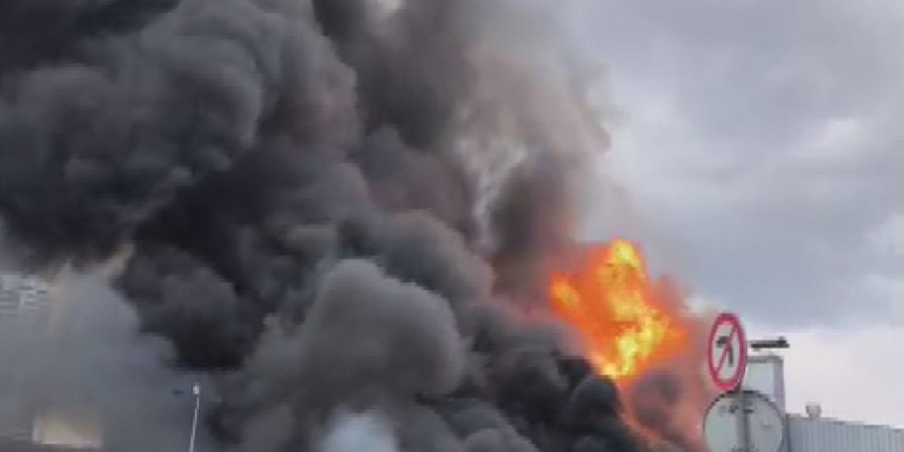 Başakşehir'de Kimya Deposunda Çıkan Yangın Söndürüldü
