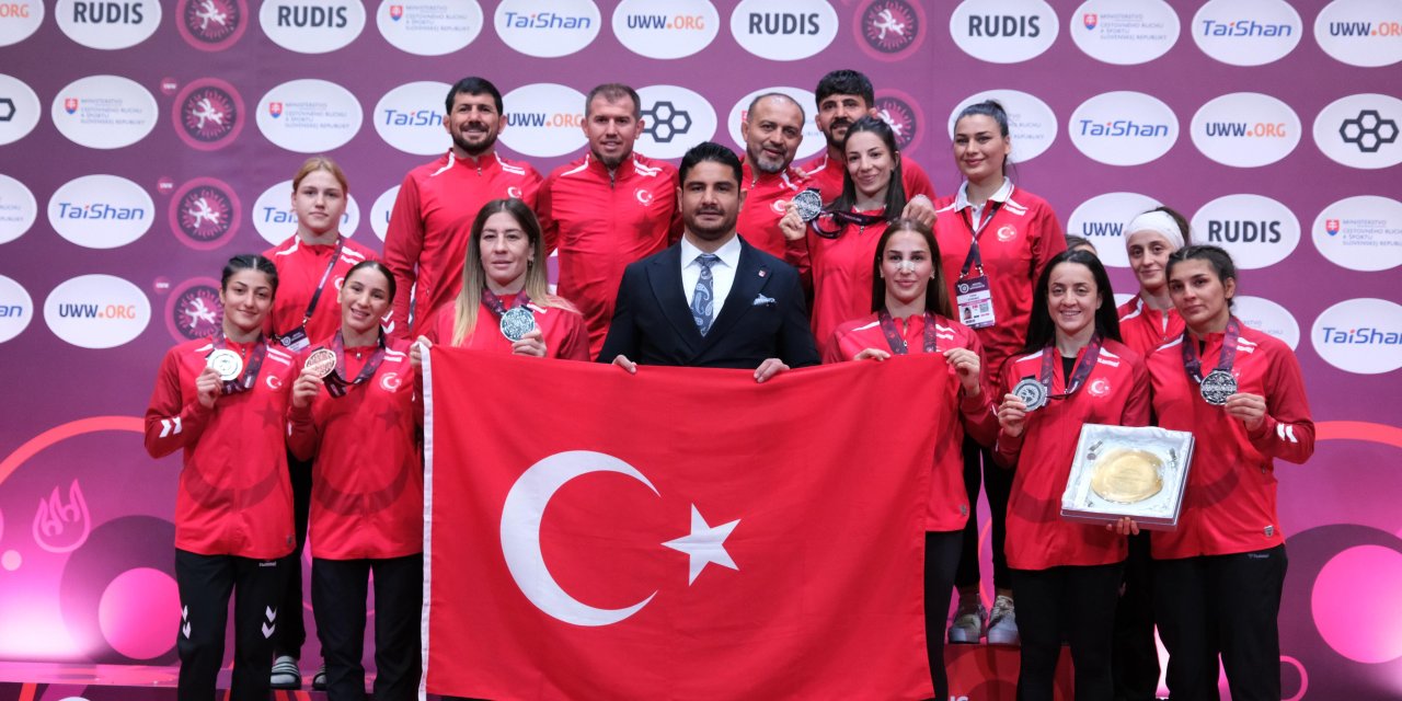 Kadın Güreş A Milli Takımı, Avrupa ikincisi oldu