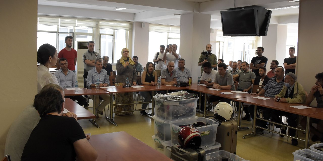 İett'de Unutulan 2 Bin 66 Eşya 550 Bin Liraya Satıldı