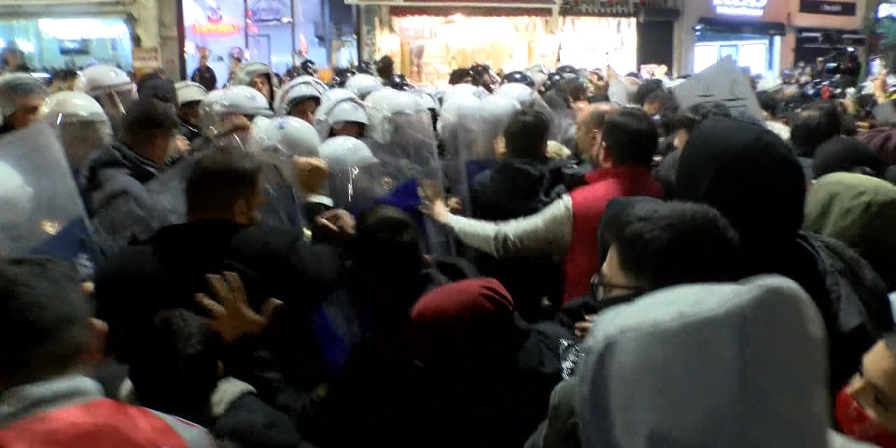 Beyoğlu'nda izinsiz Filistin'e destek gösterisinde arbede yaşandı