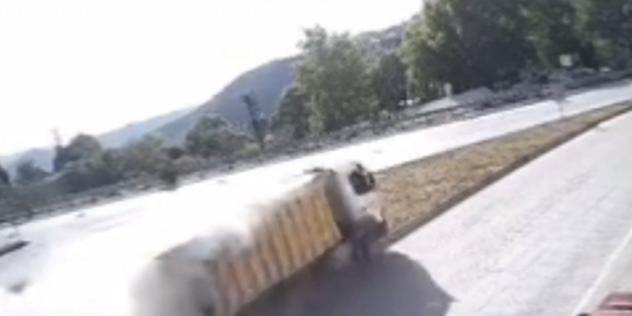 Hatay'da Freni Arızalanan Kamyon Şelale Bölgesine Düştü: 1 Ölü, 1 Yaralı