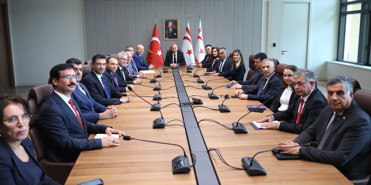 Yök Başkanı Özvar, Kktc Cumhurbaşkanı Tatar İle Bir Araya Geldi