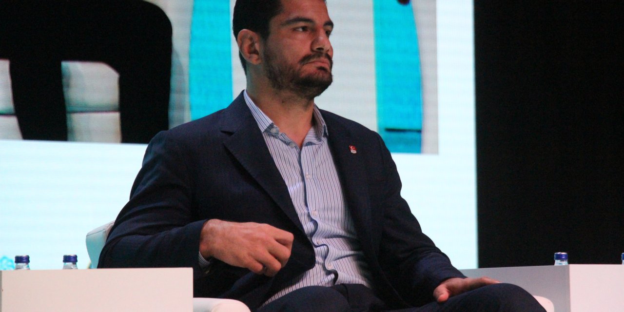 Taha Akgül: Altyapıdaki düşüşü canlandıracağız