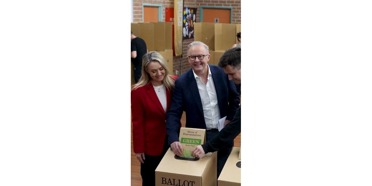 Avustralya'da halk sandık başında