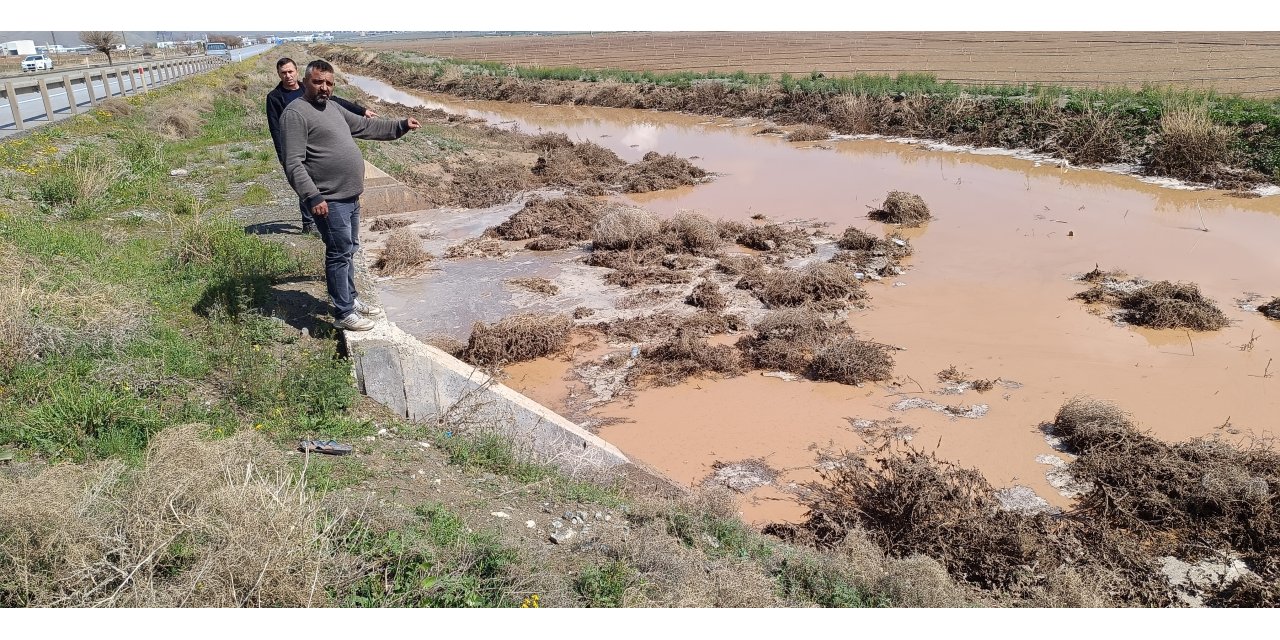 Kayseri'de Sağanak Ve Dolu, Tarım Alanlarına Zarar Verdi