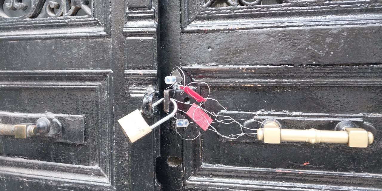 İstanbul - Özgür Özel’e Saldıran Şüphelinin Kaldığı Otel Mühürlendi, Güvenlik Kamerası Görüntüleri Ortaya Çıktı