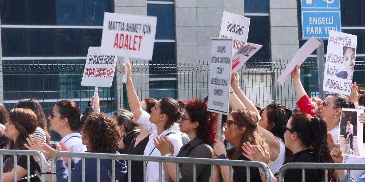 İstanbul - Mattia Ahmet Minguzzi'nin annesi: Bu davanın peşini bırakmıyoruz / Ek görüntü - Geniş haber