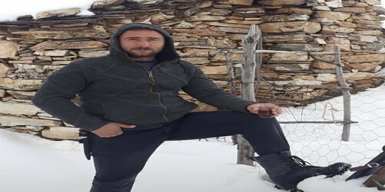 Devrilen traktörün sürücüsü öldü, eşi yaralandı
