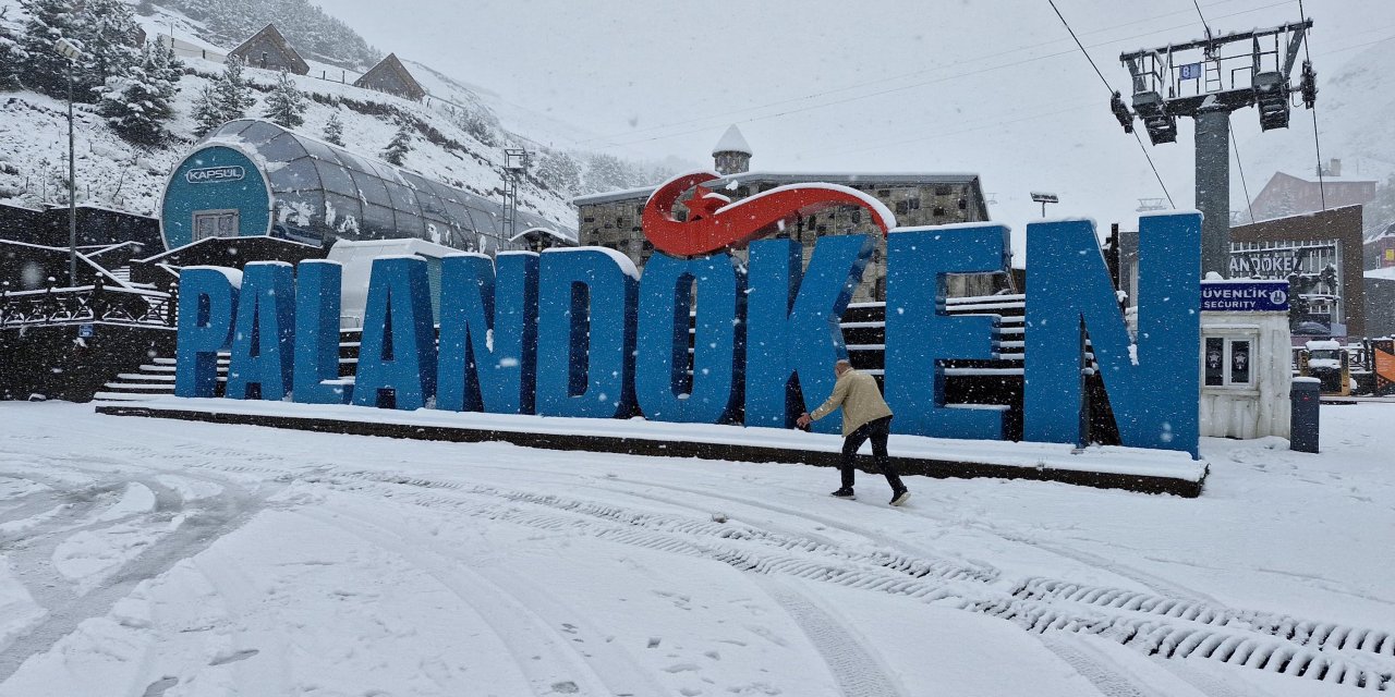 Erzurum’a Mayıs Ortasında Kar Yağdı