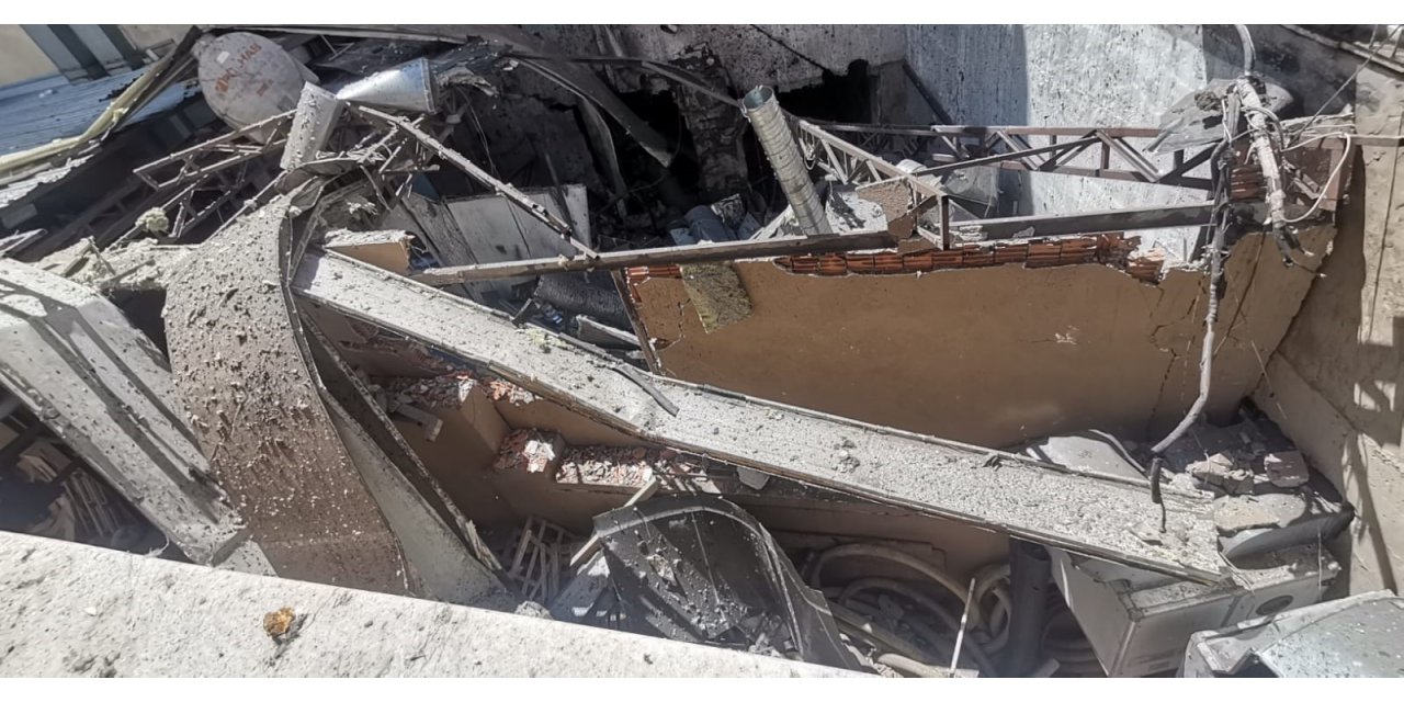 Bağcılar'da İş Yerinin Buhar Kazanı Patladı: 1 Yaralı