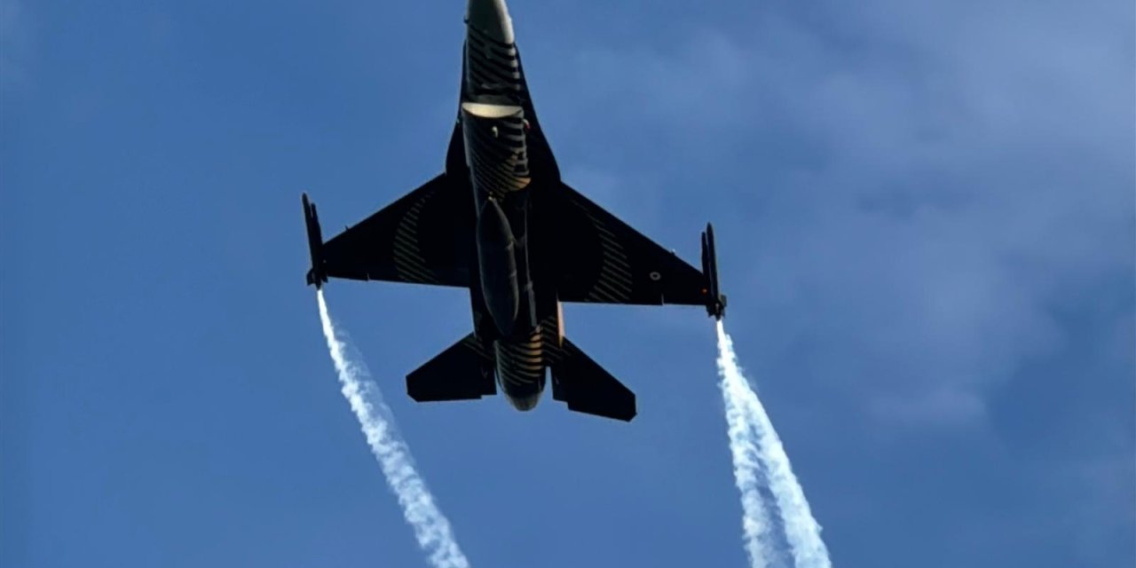 Solotürk'ten Ordu'da Prova Uçuşu