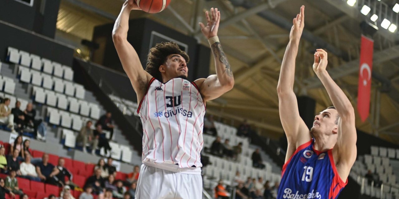 Manisa Basket kurtuluş maçında