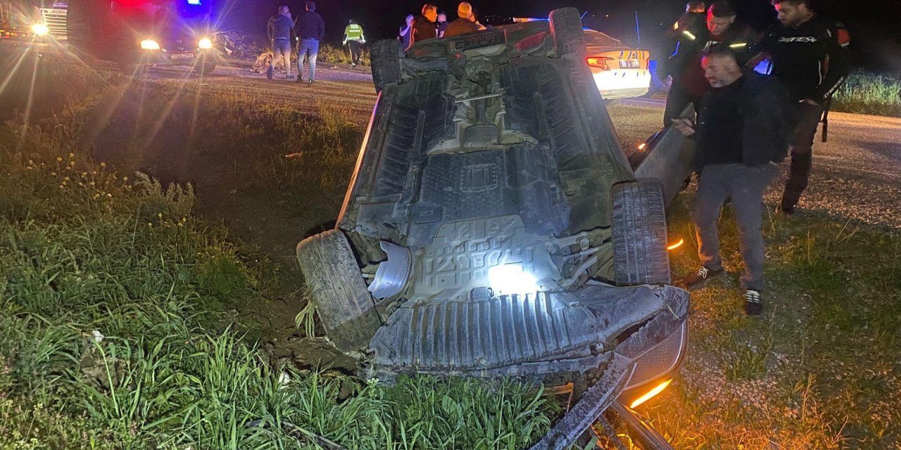 Tokat’ta iki otomobil kafa kafaya çarpıştı: 1 ölü, 2 yaralı