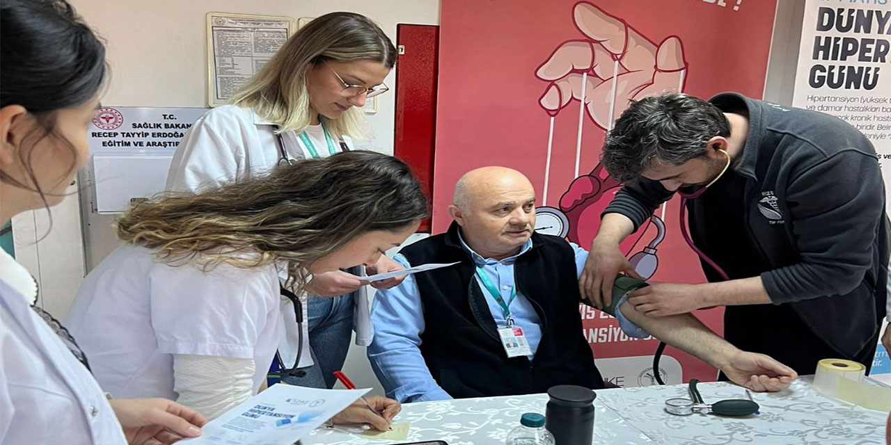 Dünya Hipertansiyon Günü’nde Rize'de Farkındalık Etkinlikleri Düzenlendi