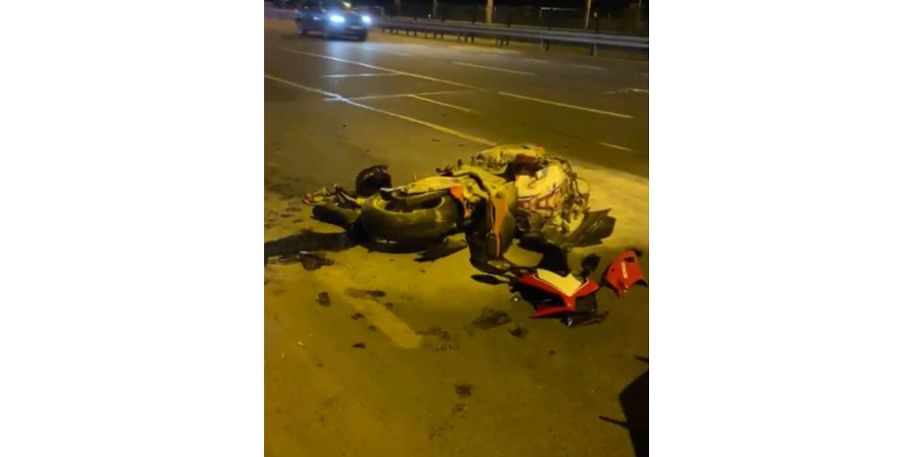 Fatih'te taksiye çarpan motosiklet sürücüsü hayatını kaybetti