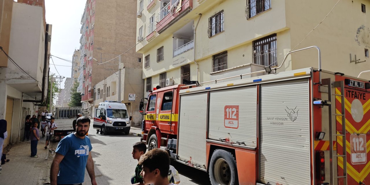 Mardin'de havalandırma boşluğuna düşen 2 çocuk yaralandı