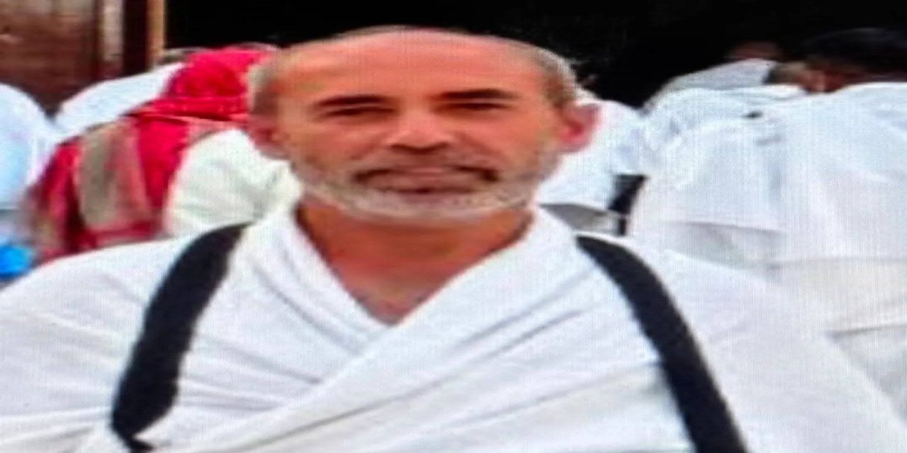 Cami çıkışı yolun karşısına geçerken otomobilin çarptığı yaya öldü