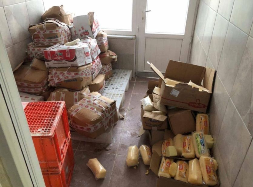 Sakarya'da 5 ton 'sahte' kaşar peyniri ele geçirildi