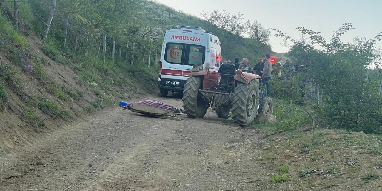 Samsun'da, devrilen traktörün sürücüsü öldü
