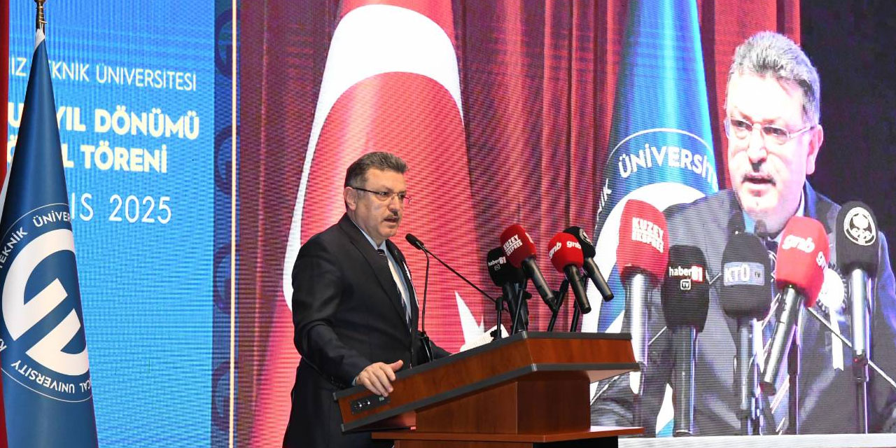 Başkan Genç: Raylı Sistem Üniversitemize Değer Katacak