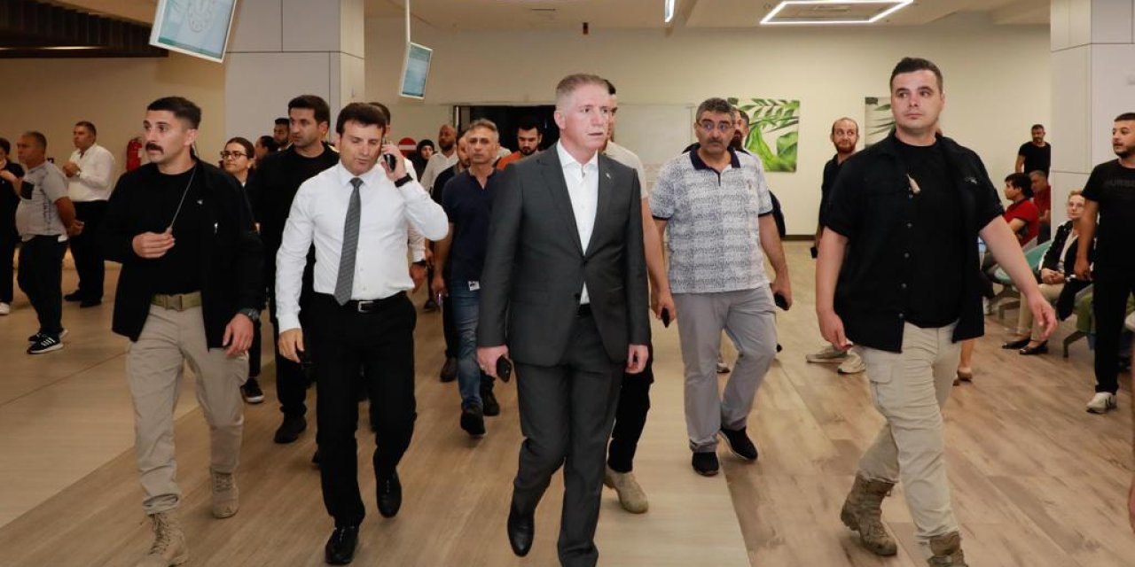 İstanbul Valisi Gül: Başakşehir Ve Küçükçekmece'de 2 Kişi Hayatını Kaybetti