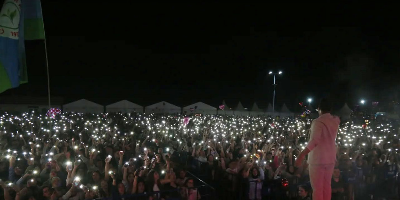 Rize'deki Konser Tartışması Kızıştı: Sunucu Alsay'dan Açıklama, Gözler Belediye Başkanında!