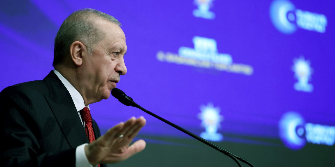 Erdoğan: CHP'nin İngiliz Muhipleri Cemiyeti'ne dönüşmesinden hiç memnun değiliz