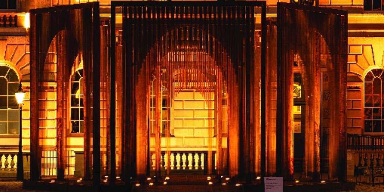 Dünya Tasarım Devleriyle Aynı Sahnede…türkiye’yi 34 Tonluk Eseriyle Temsil Ediyor