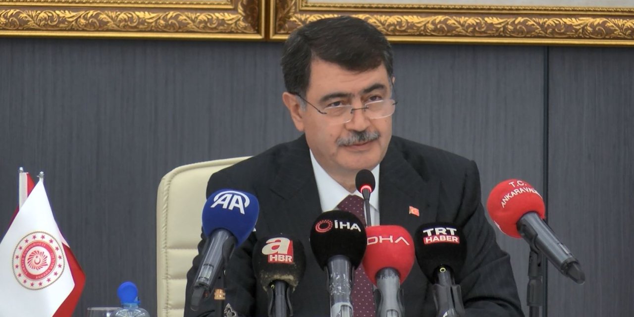 Vali Şahin: Ankara'da 3 Ayda 7 Bin 452 Köpek Toplanıp, Bakım Evlerine Yerleştirildi