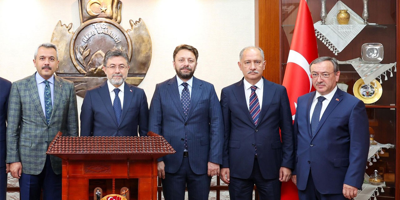 Tarım ve Orman Bakanı İbrahim Yumaklı, Rize'de ziyaretlerde bulundu