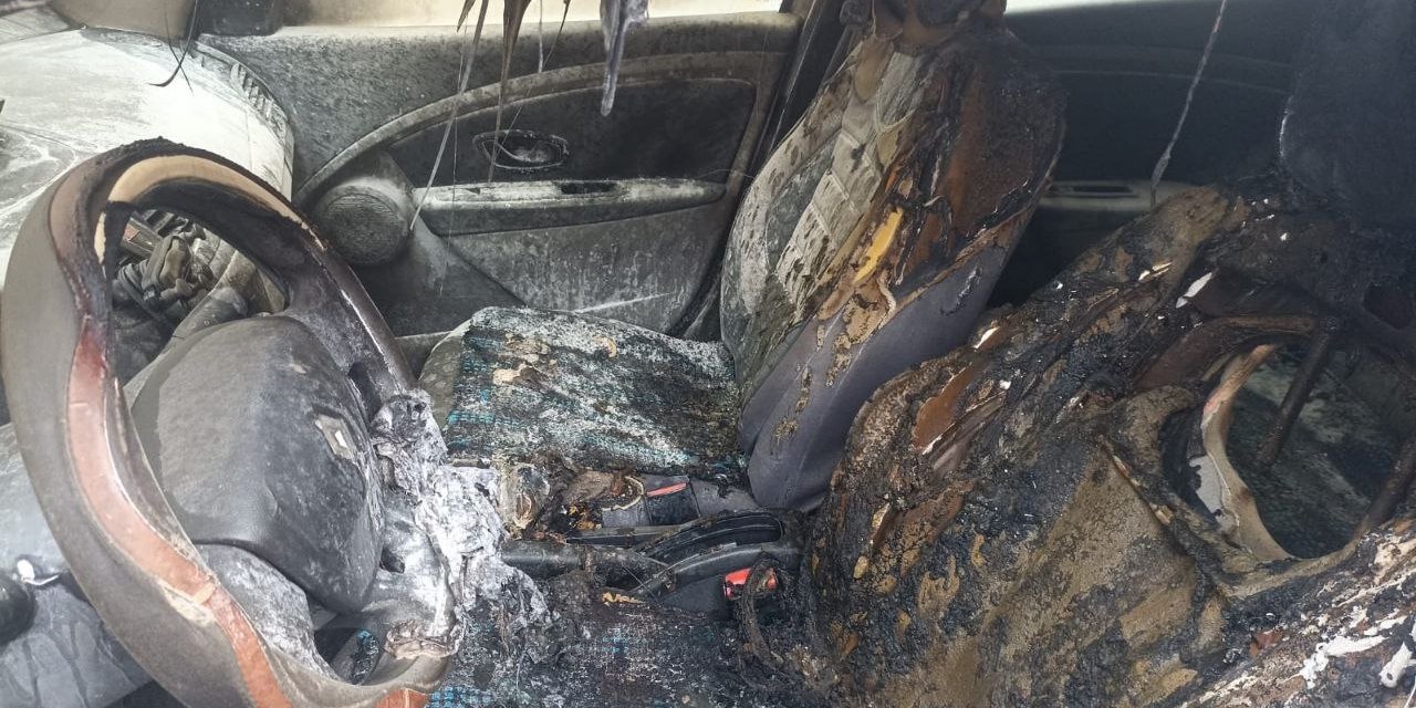 Esenyurt'ta İş Anlaşmazlığı Yaşadığı Kişiyi Ölümle Tehdit Edip Otomobilini Yaktı