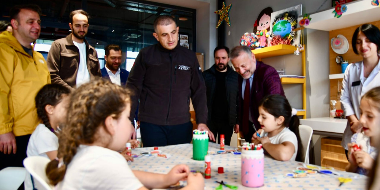 Haluk Bayraktar, Babasının Adını Taşıyan Bilim Merkezini Ziyaret Etti