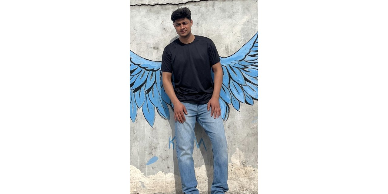 Motosiklet Kazasında Ölen Emre Toprağa Verildi