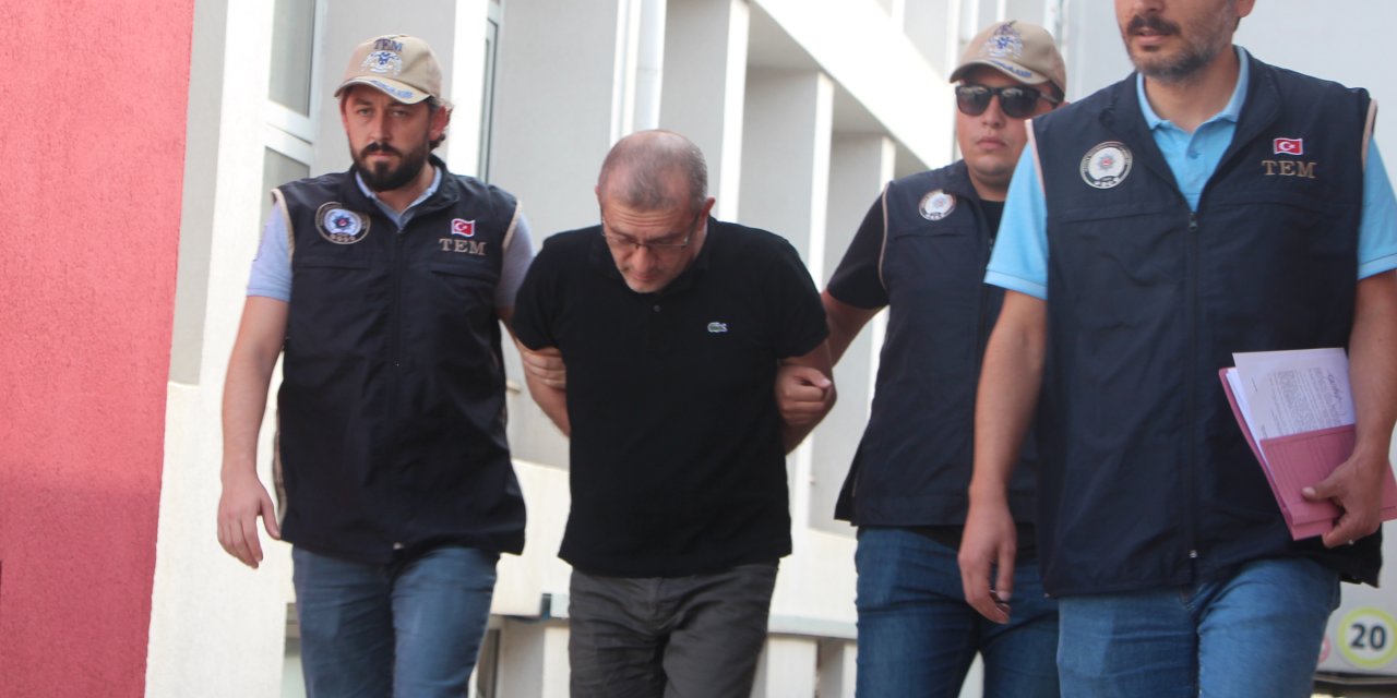 Fetö’nün 'Mütevelli Heyeti Üyesi' Çiftlik Evinde 1 Dolar İle Yakalandı