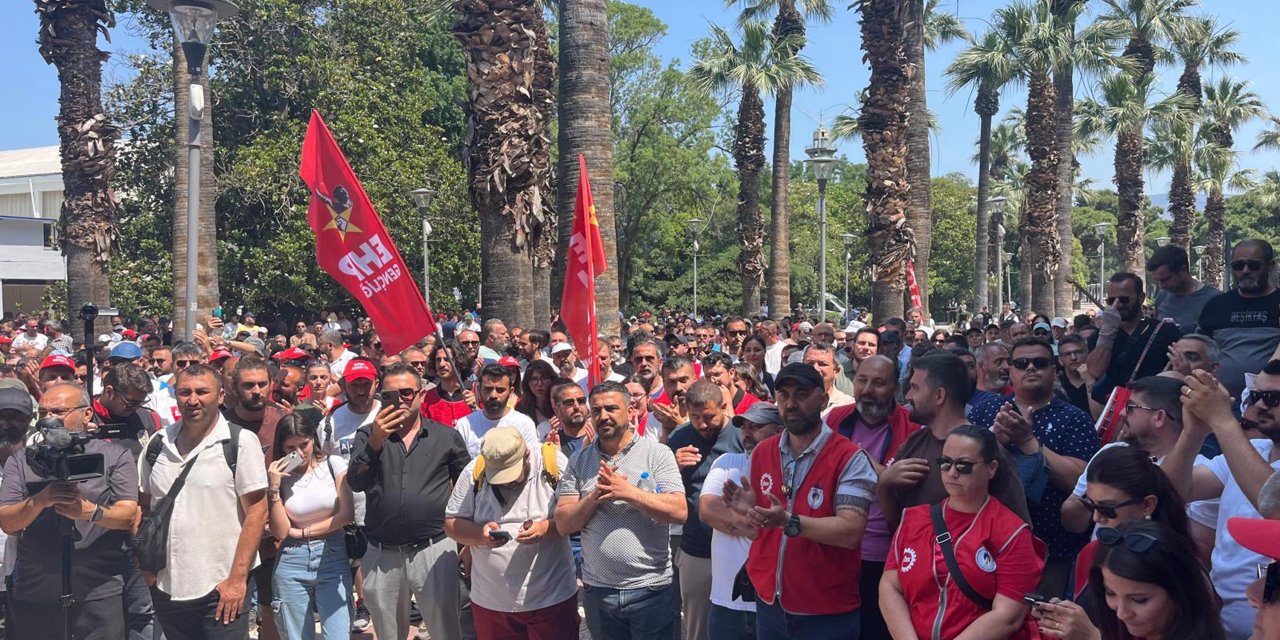 İzmir'de Grevin 6'ncı Gününde Konak'ta Çöpler Birikti (3)