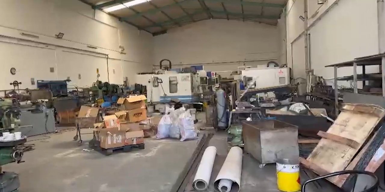 Kaçak silah parçası üretilen fabrikaya operasyon