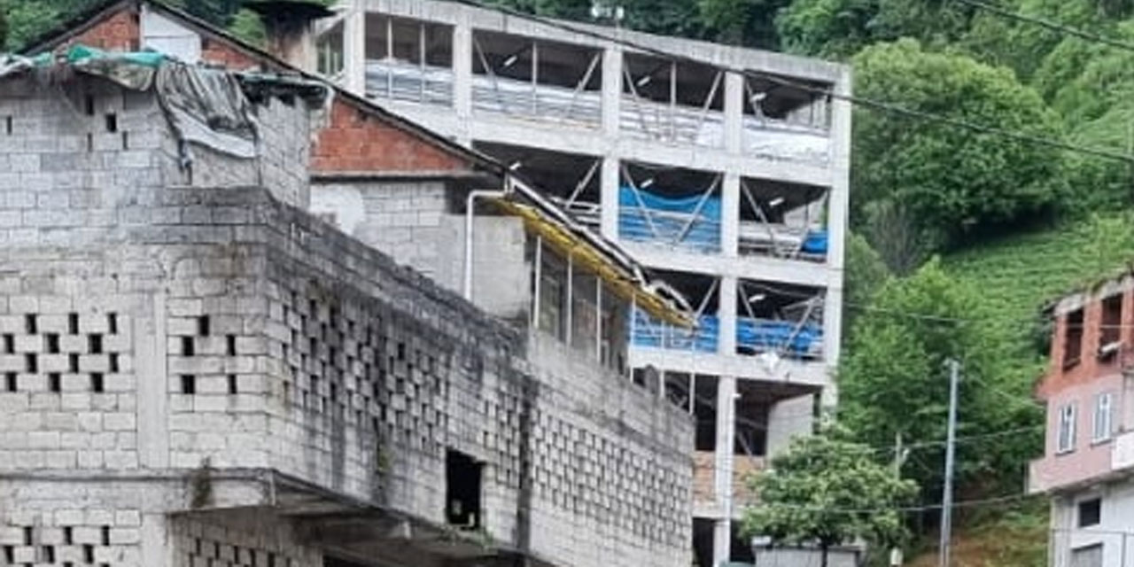 Rize’de Kurban Pazarı Kabusu: "Seneye Taşınsın!"