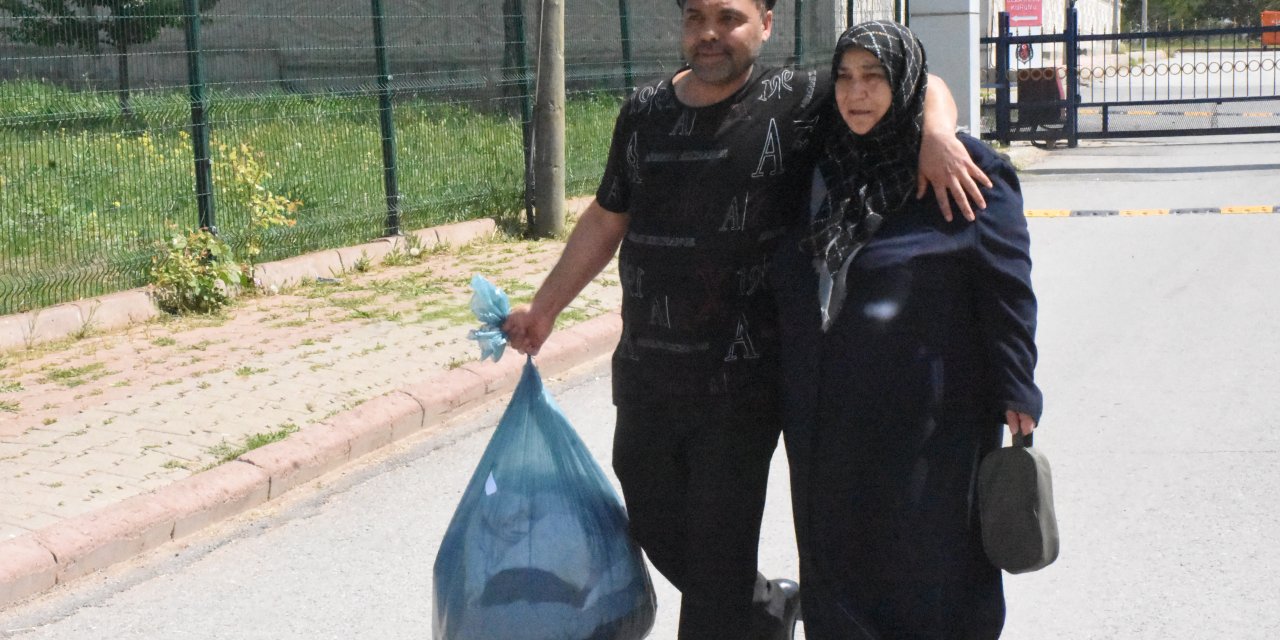 Sivas'ta Cezaevinden Tahliyeler Başladı