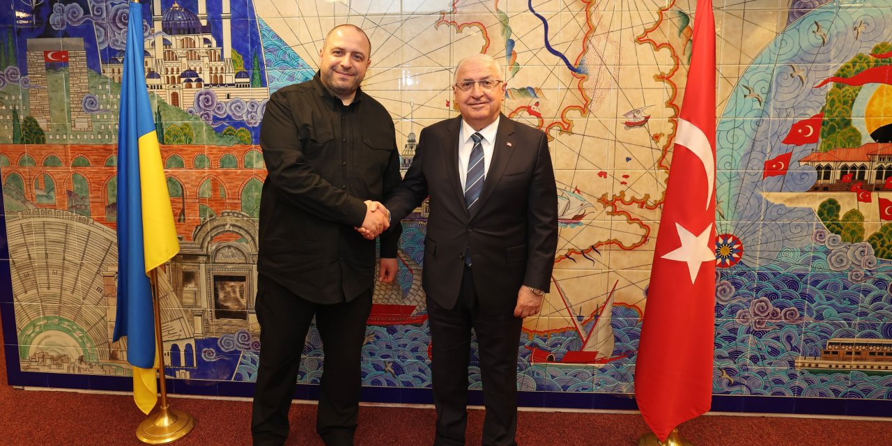 Bakan Güler, Ukrayna Savunma Bakanı Umerov ile görüştü