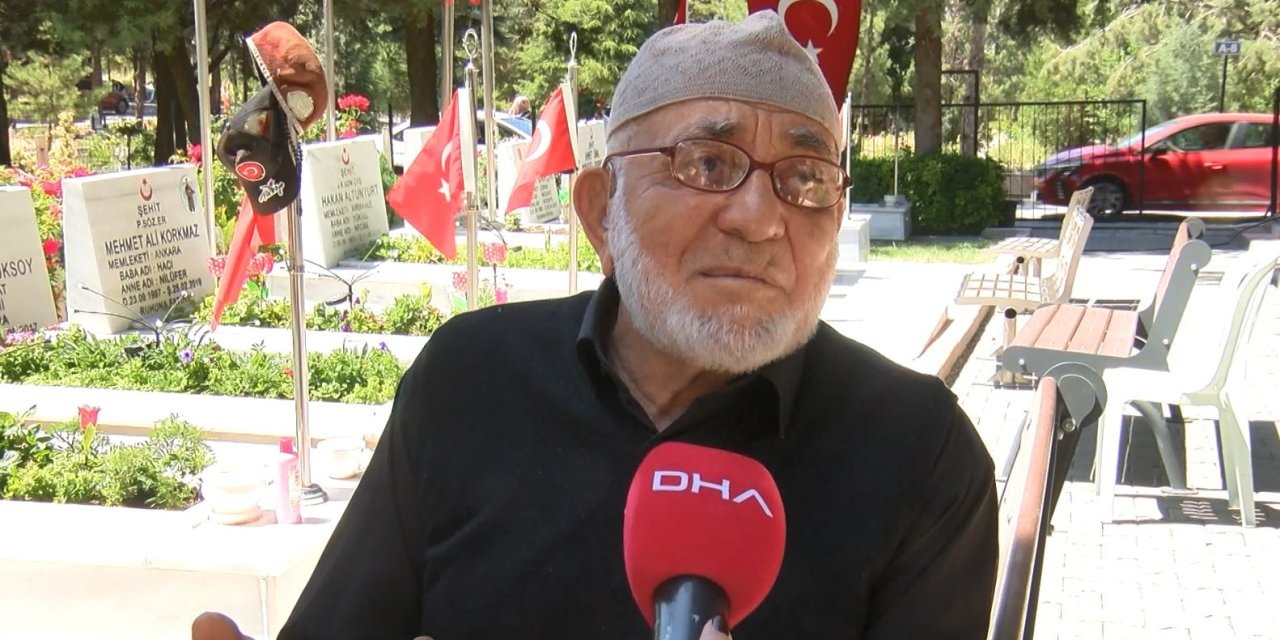 Şehitliklerde Arife Günü Yoğunluğu