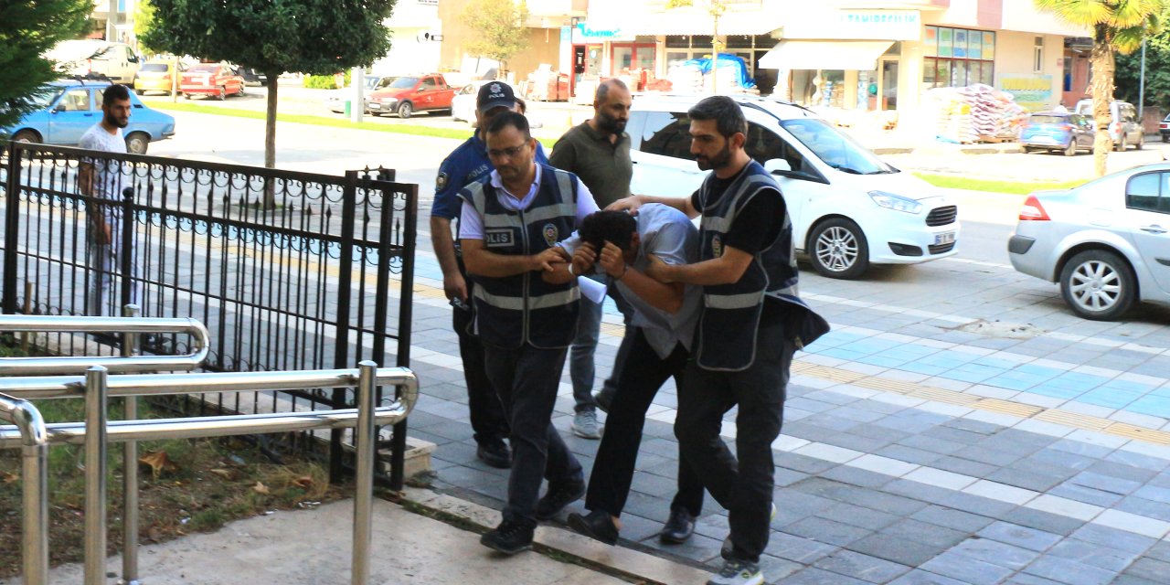 Arkadaş Cinayeti Şüphelisi: Önce Alkol Şişesiyle Sonra Taşla Kafasına Vurdum