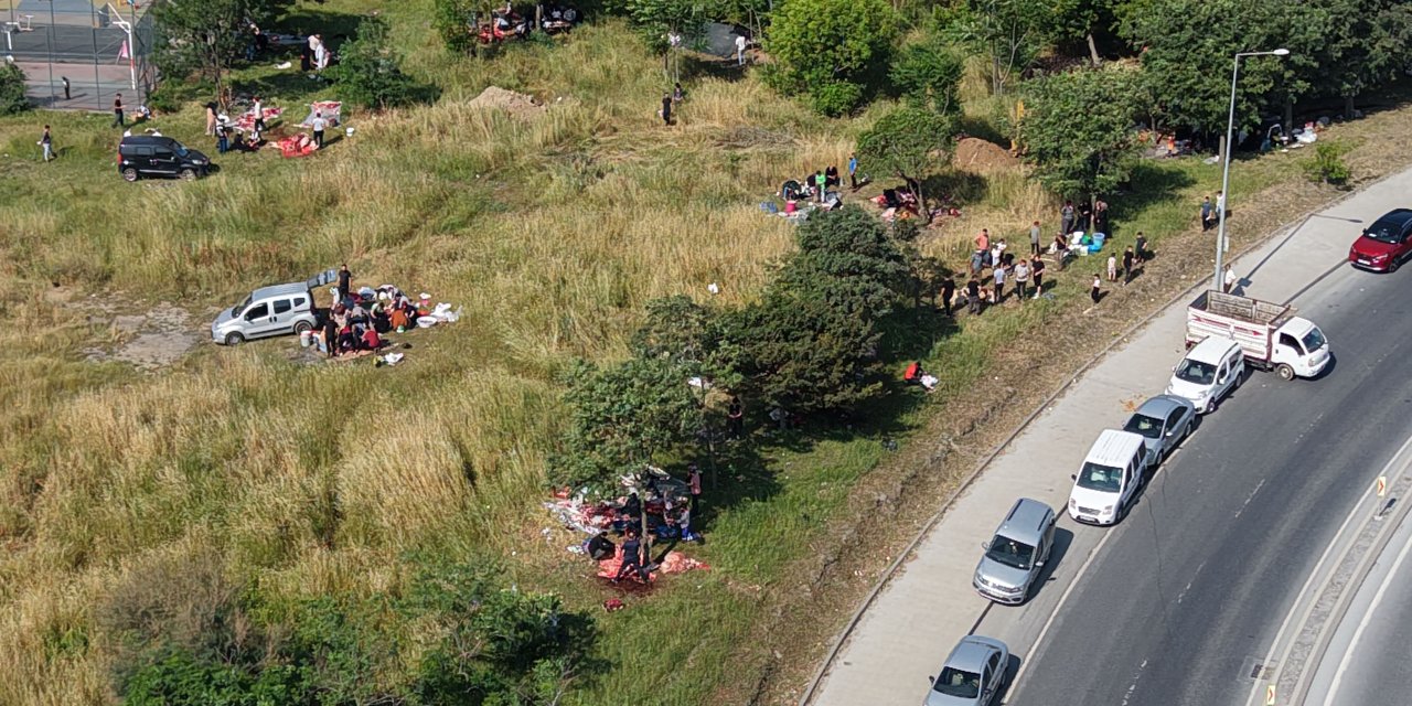 İstanbul- Sultangazi'de kaçak kurban kesimi havadan görüntülendi