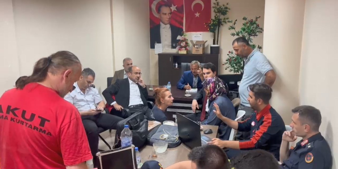 Kayıp ortaokul öğrencisi Burak’ı 94 kişilik ekip arıyor (5)