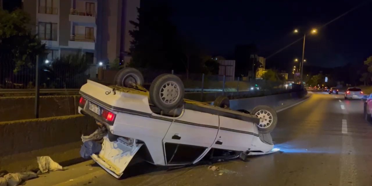 İstanbul - Kartal'da otomobil takla attı: 2 yaralı
